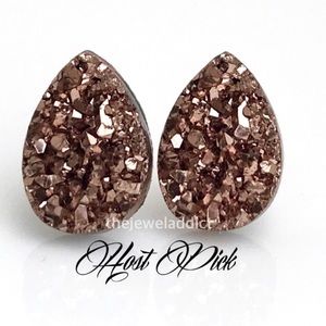 3 for 15🎀 rose gold Druzy style teardrop studs